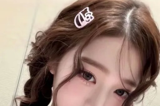 网红白冰抖音、微博、小红书等账号已被禁止关注！本人出镜道歉曾说探店不收一分钱全网粉丝超4000万