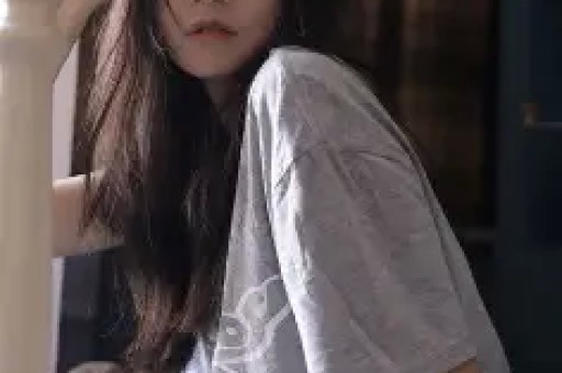 迪丽热巴vs赵丽颖：同为顶流女神差距真的比想象更大