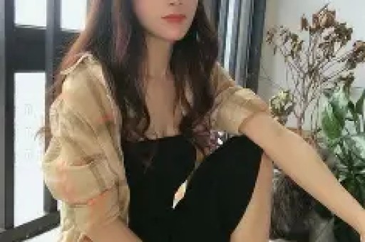疑似与李易峰约会的女网红再爆料影射多名男星塌房几个才算完